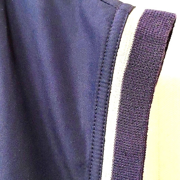 Cutter and Buck Sleeveless Pullover Golf Sweater - Picture 7 of 11